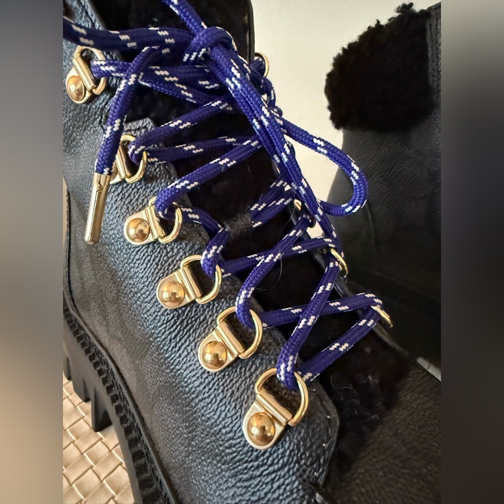 NWOB COACH Janel Boot - Size 8 - Pristine Condition - Picture 8 of 16